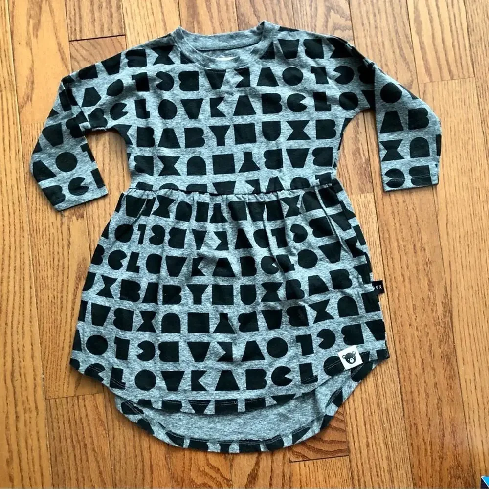 Huxbaby Mini-malist Gray Black Logo Spell-Out Knit Dress Girl’s Size 6